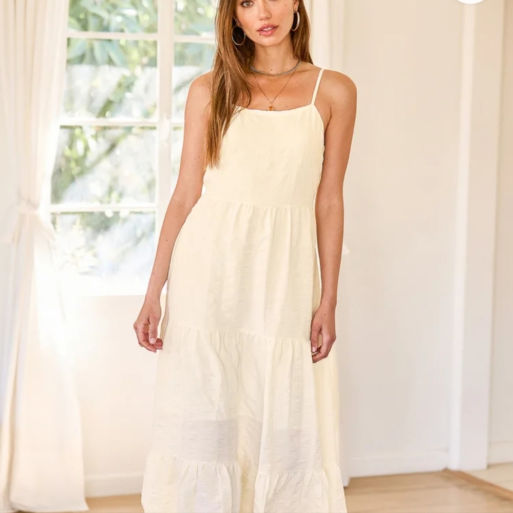 Lulu's maxi dress